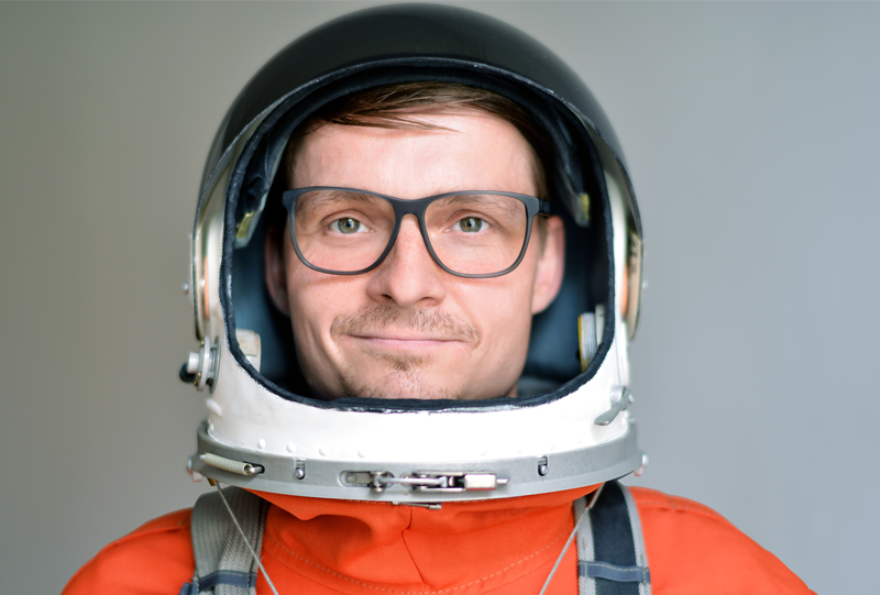 Jens Pacholsky als Kosmonaut im Fachjournalismus